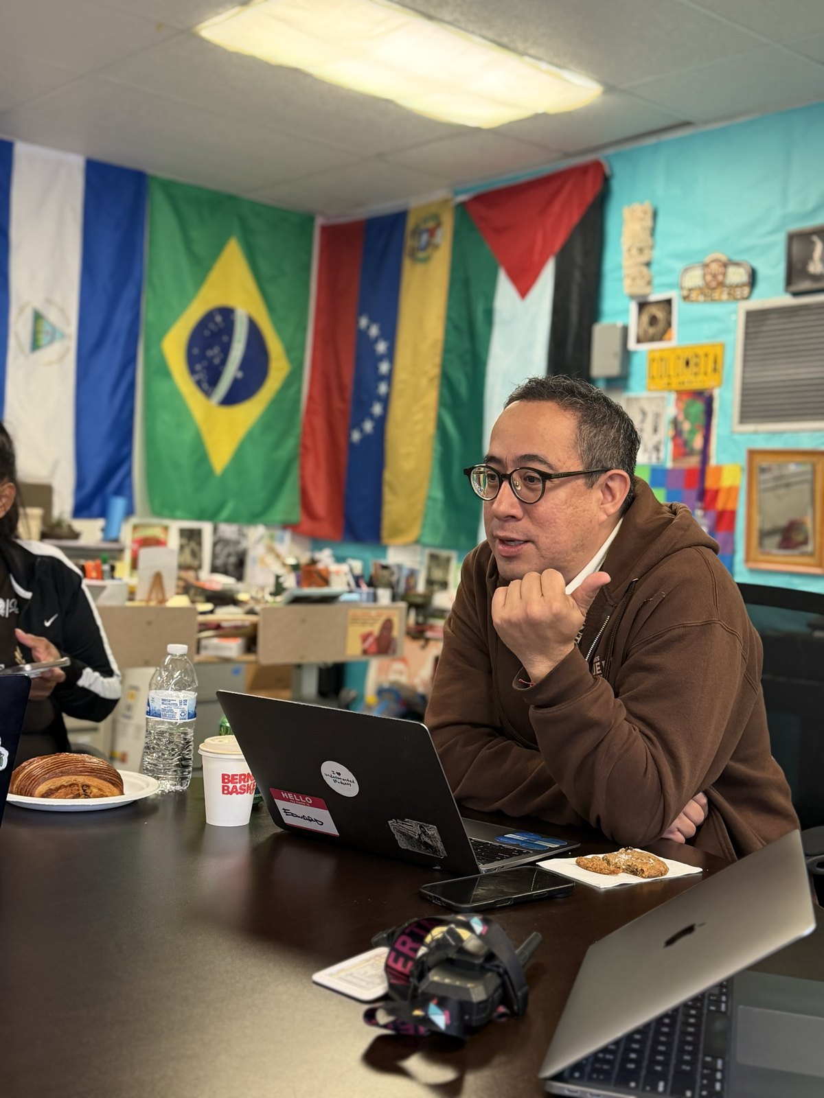 Conversation with the principal at Cafecito con Director